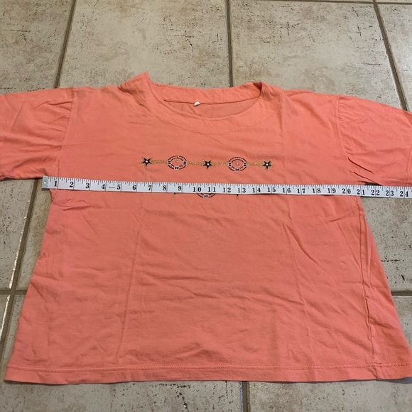 Coral Embellished Star & Circle Design T-Shirt Size M - Picture 4 of 6